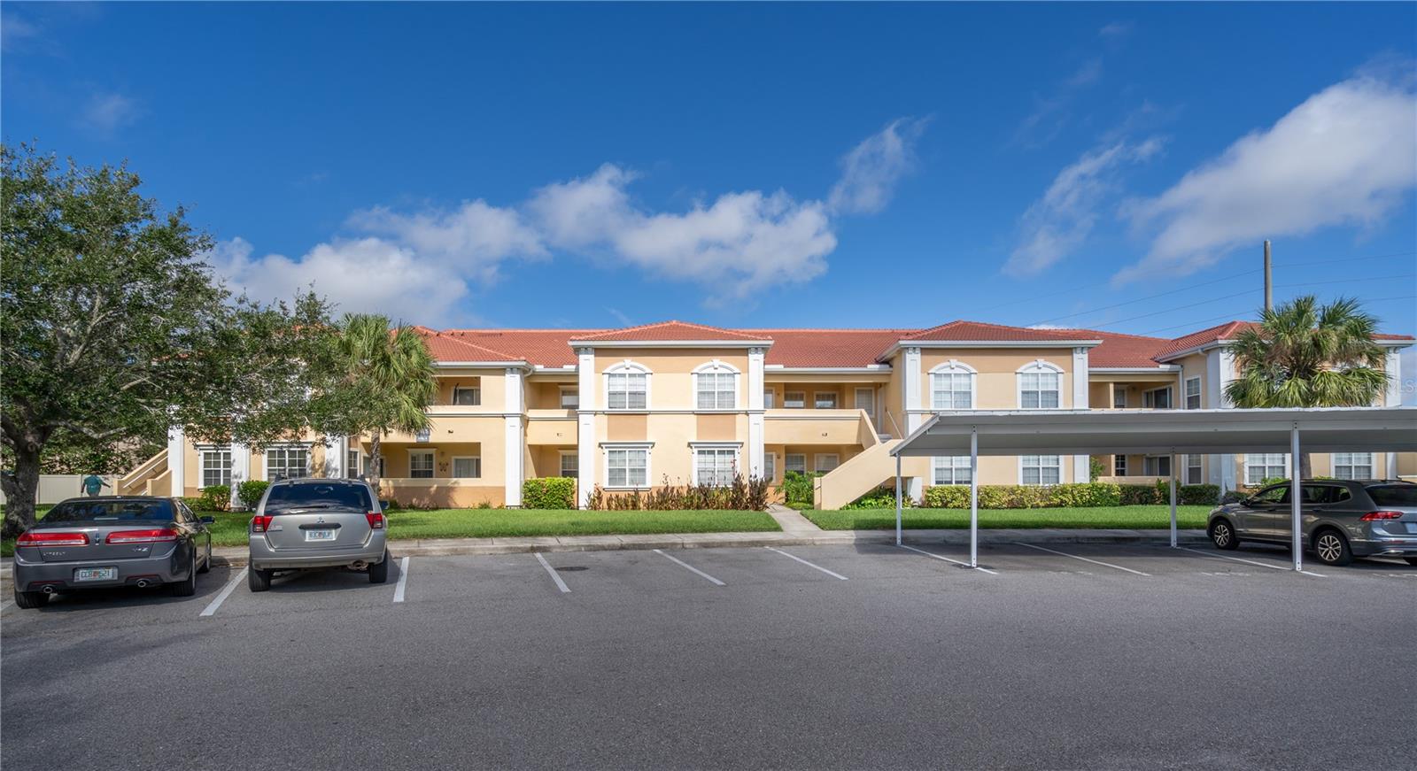 VILLAGIO - Residential Lease