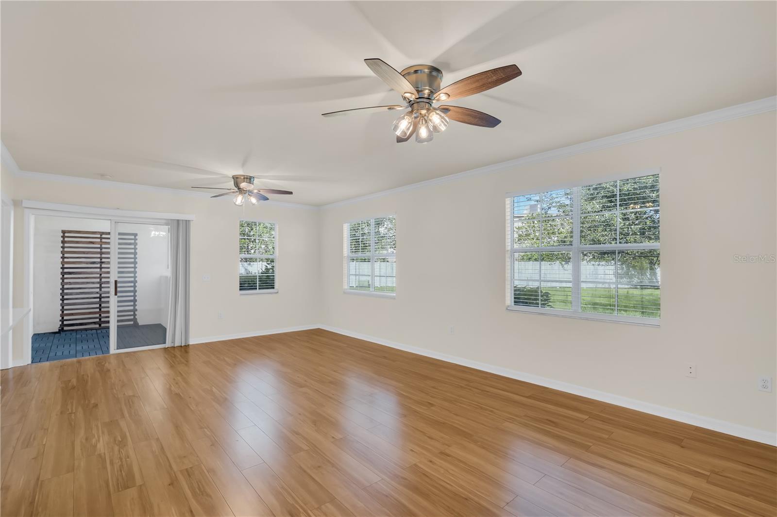 VILLAGIO - Residential Lease