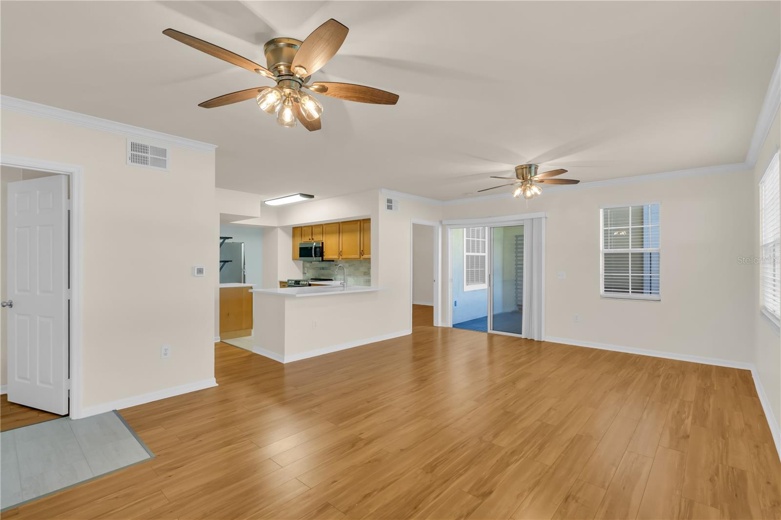 VILLAGIO - Residential Lease