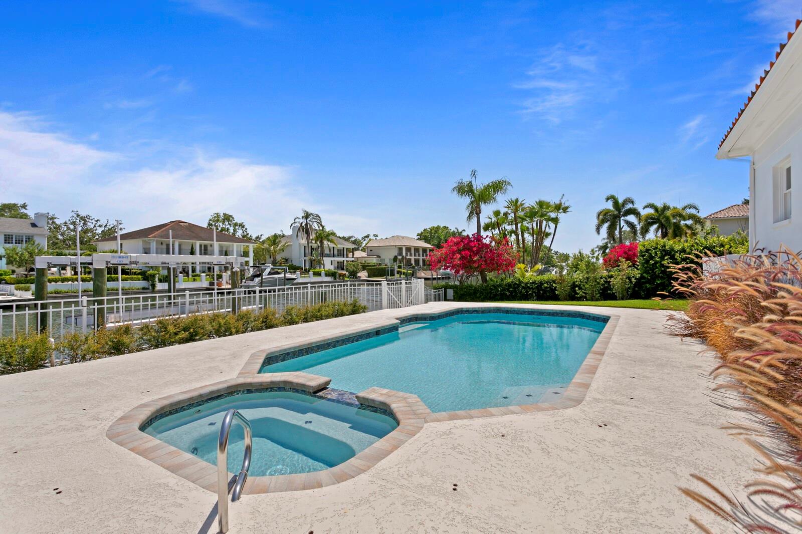 CULBREATH ISLES UNIT 3 - Residential