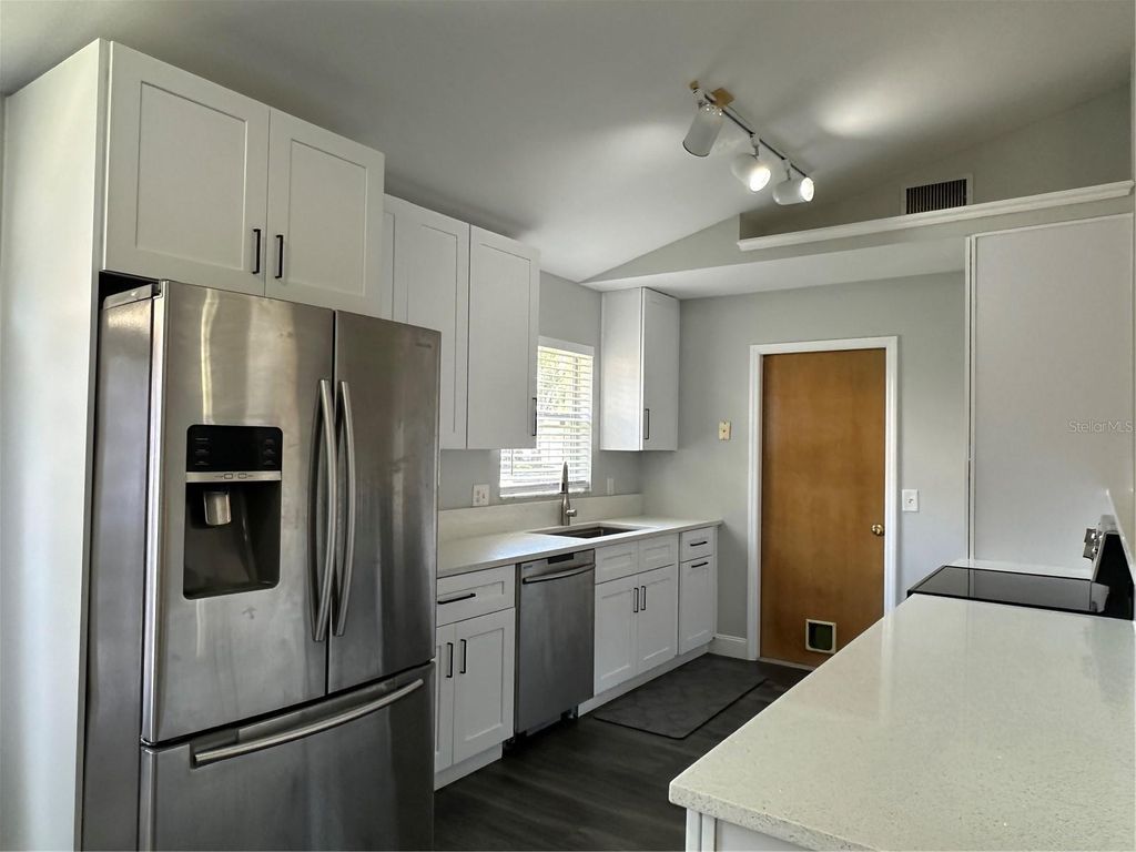 Photo of 1073 Country Cove Court, Oviedo, FL 32766 (MLS # O6387261)