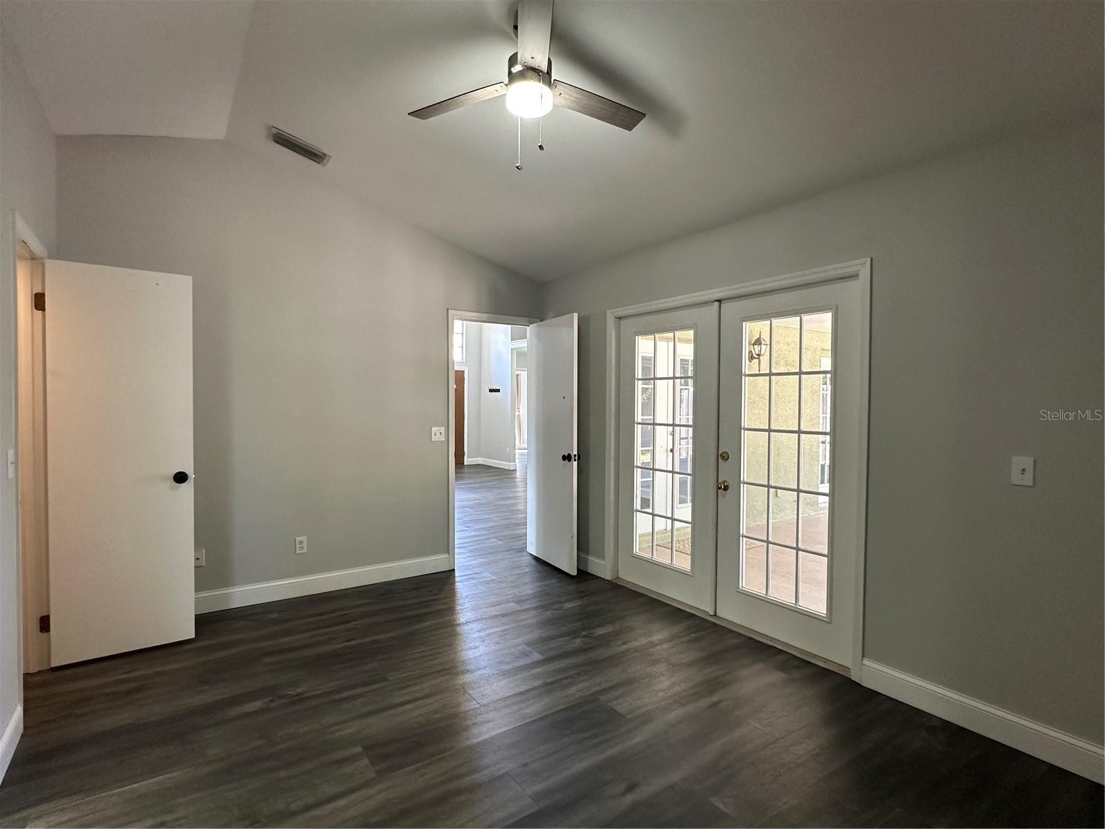 RIVERSIDE AT TWIN RIVERS UN 1 - Residential Lease