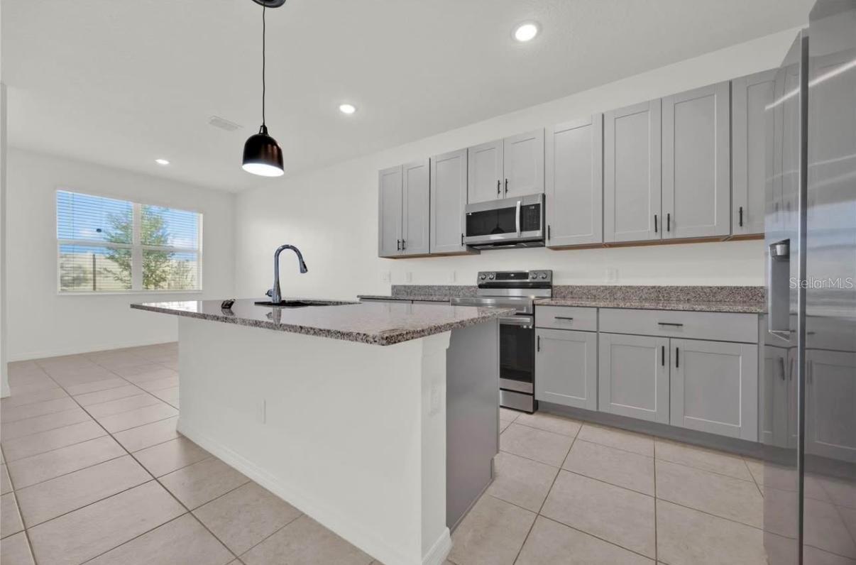 TARPON BAY PH 2 - Residential