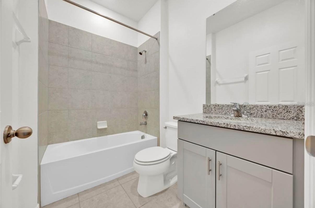 TARPON BAY PH 2 - Residential