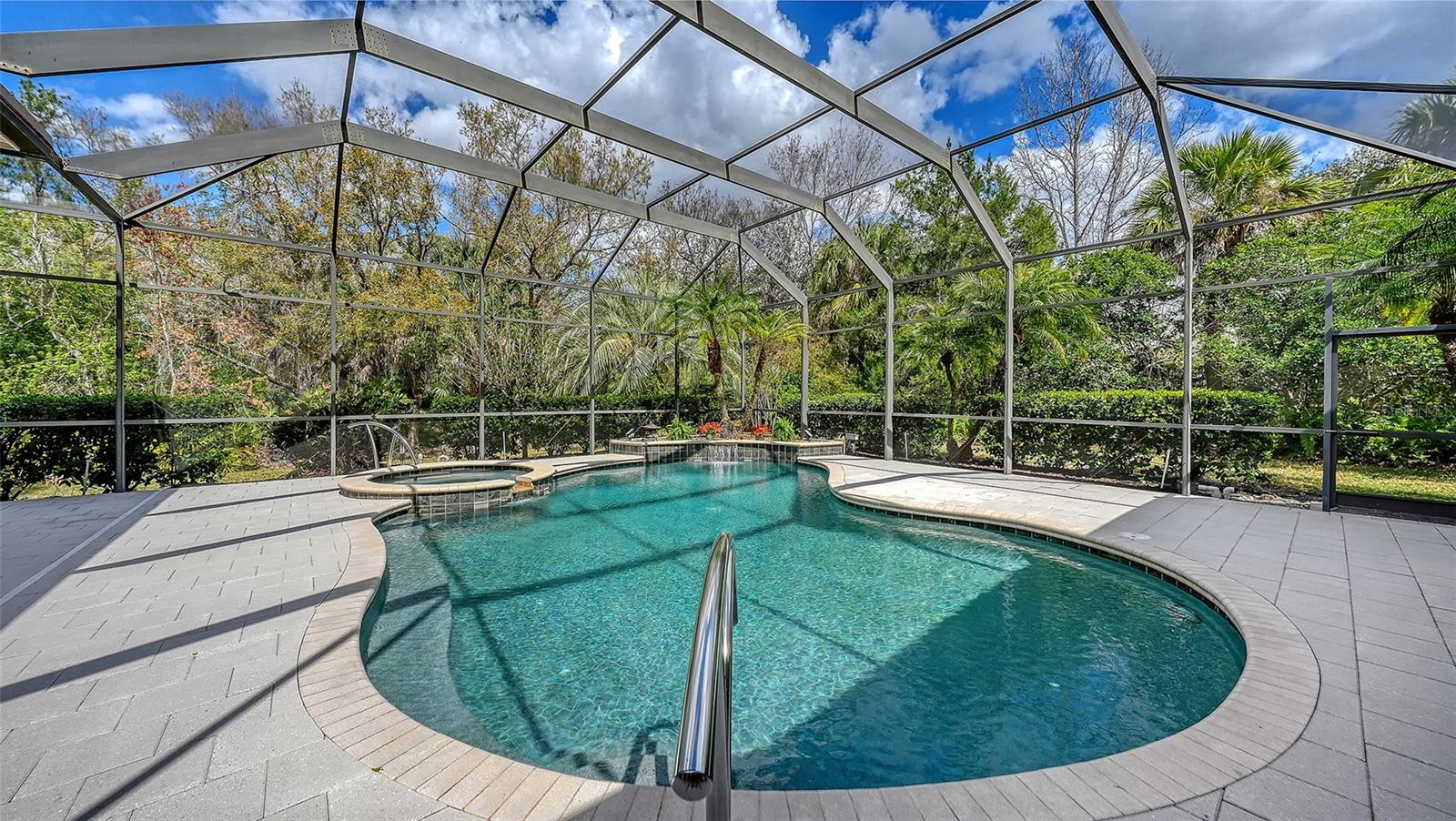 LAKEWOOD RANCH COUNTRY CLUB - Residential