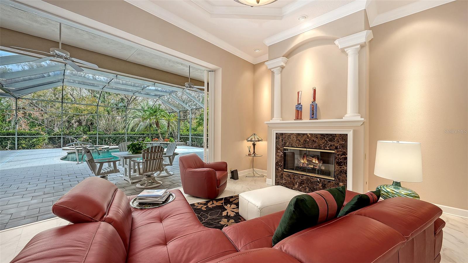 LAKEWOOD RANCH COUNTRY CLUB - Residential