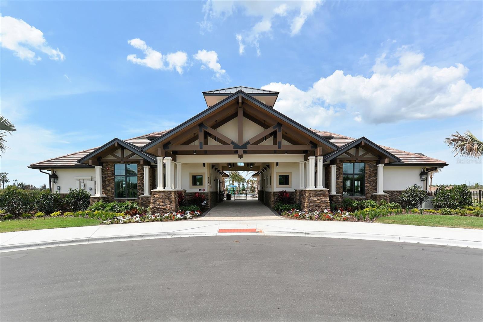 LAKEWOOD RANCH COUNTRY CLUB - Residential