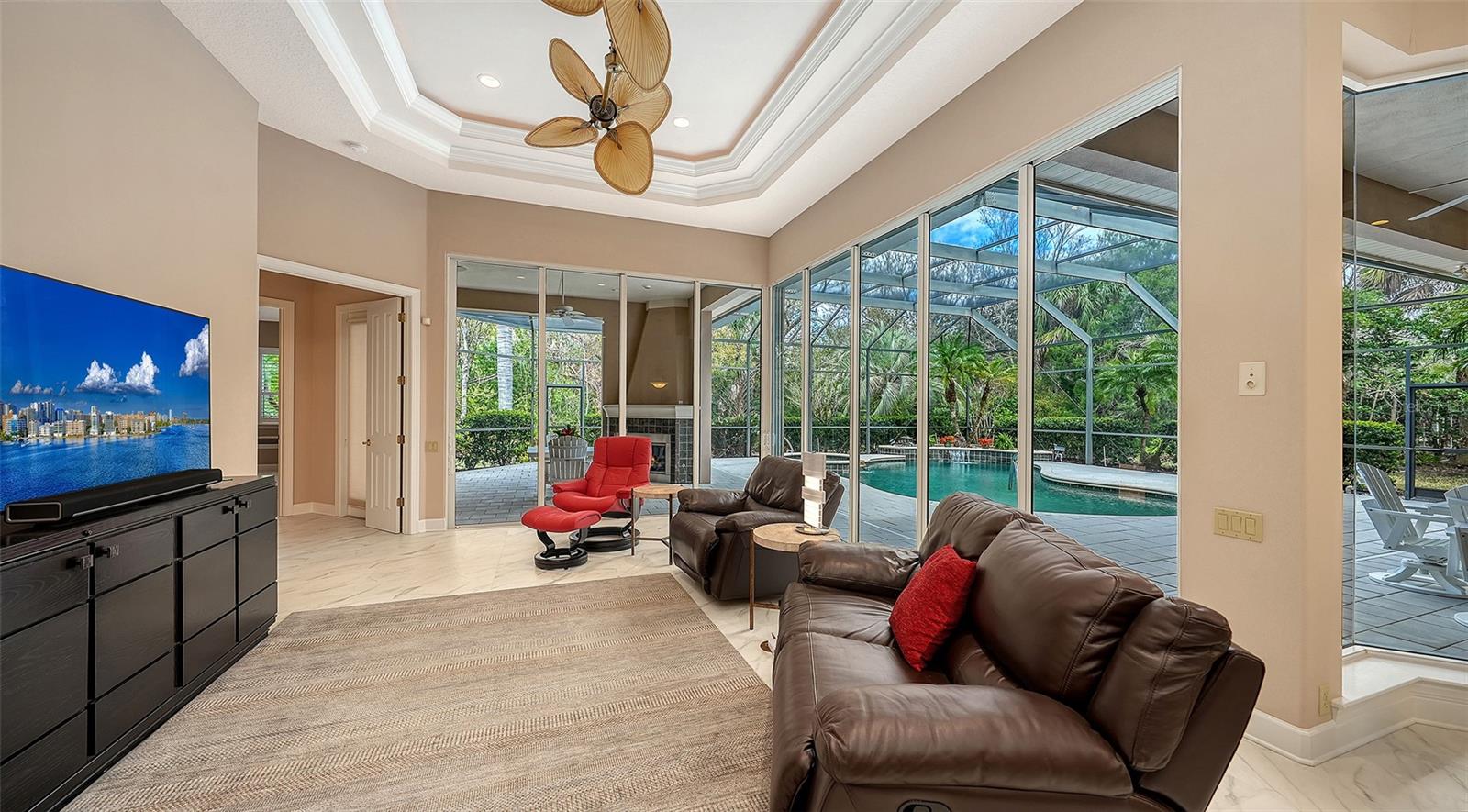 LAKEWOOD RANCH COUNTRY CLUB - Residential