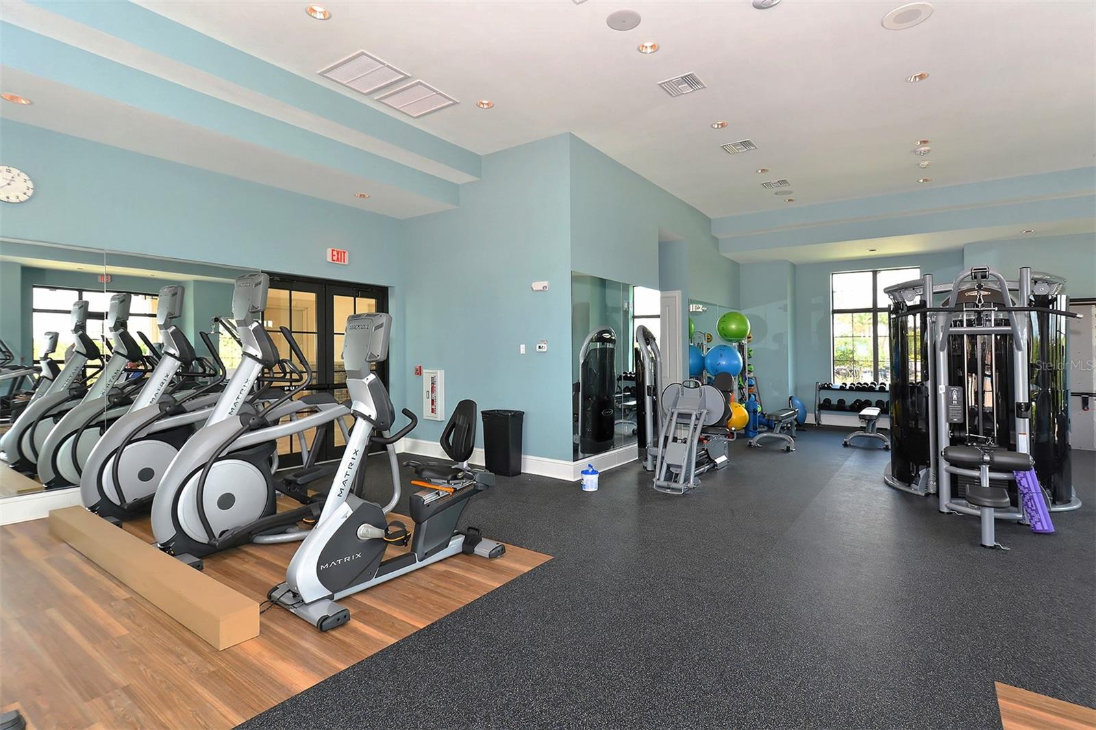 LAKEWOOD RANCH COUNTRY CLUB - Residential