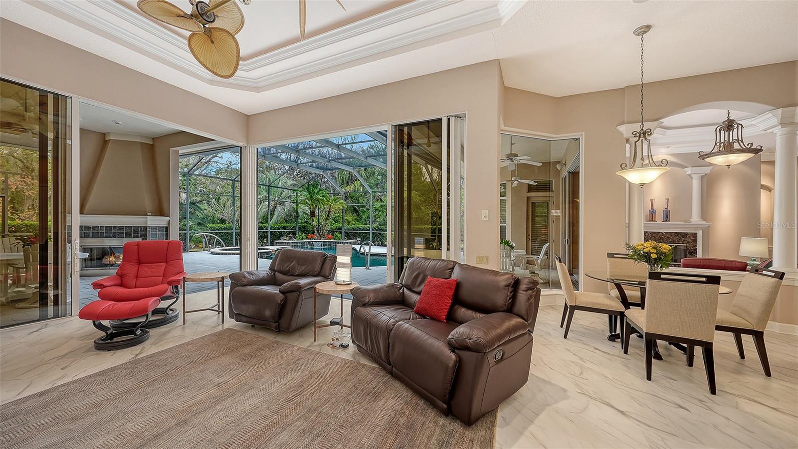 LAKEWOOD RANCH COUNTRY CLUB - Residential