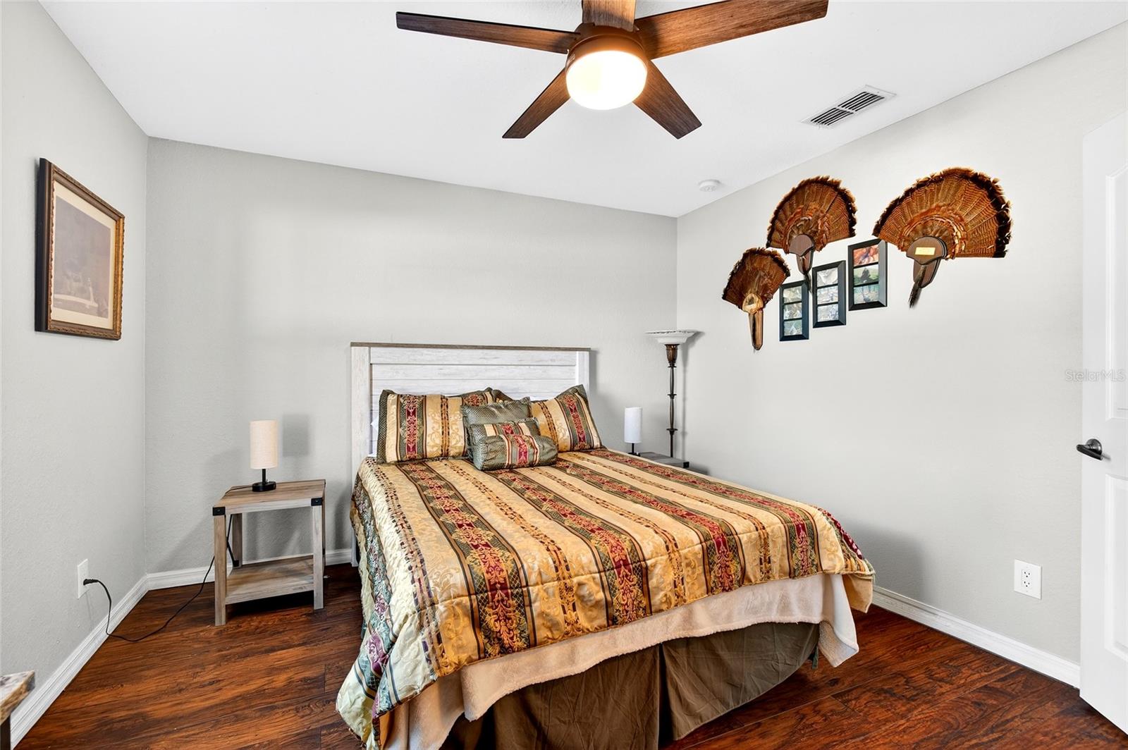 TURNING POINTE ESTATE - Residential