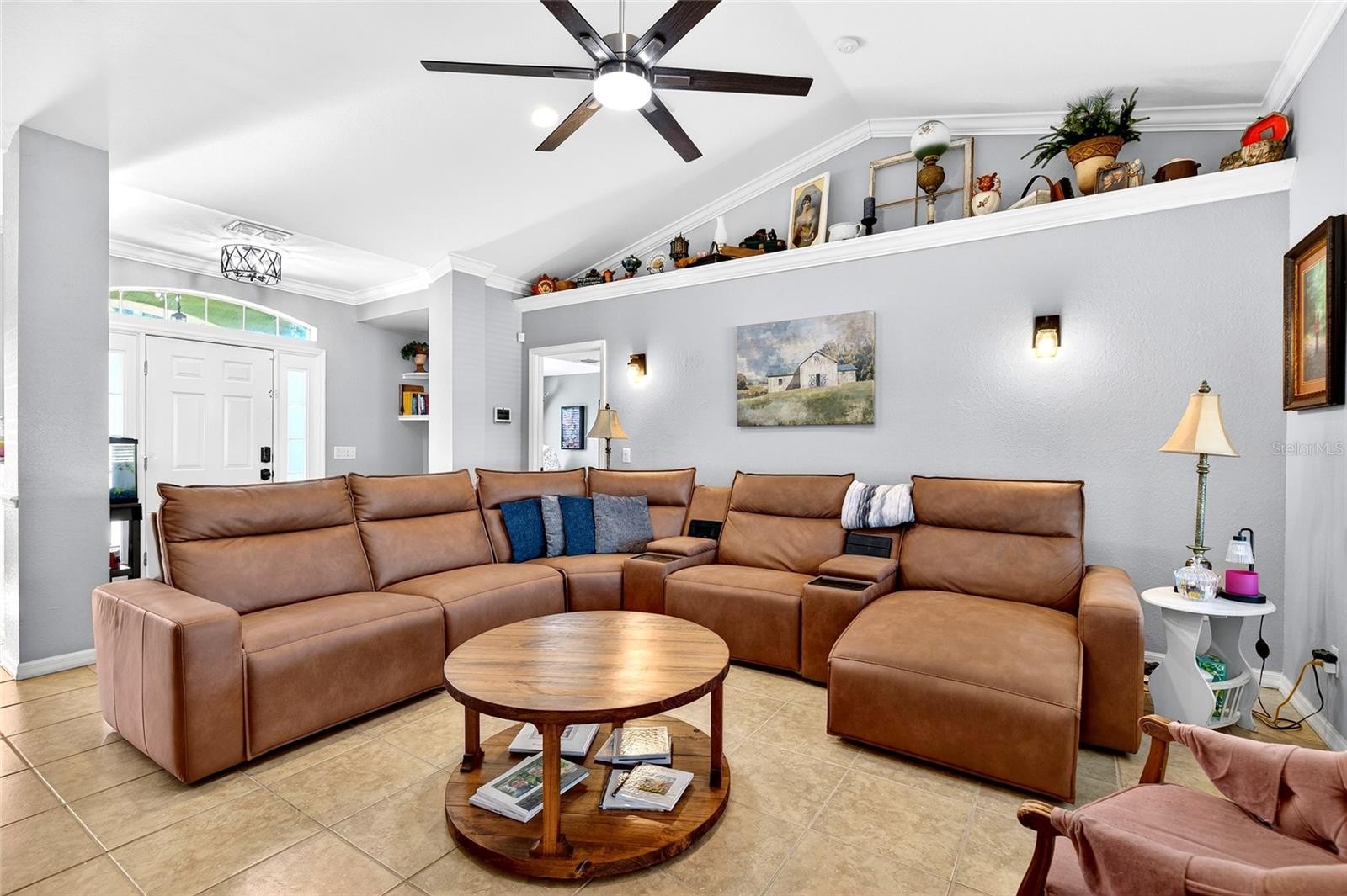 TURNING POINTE ESTATE - Residential