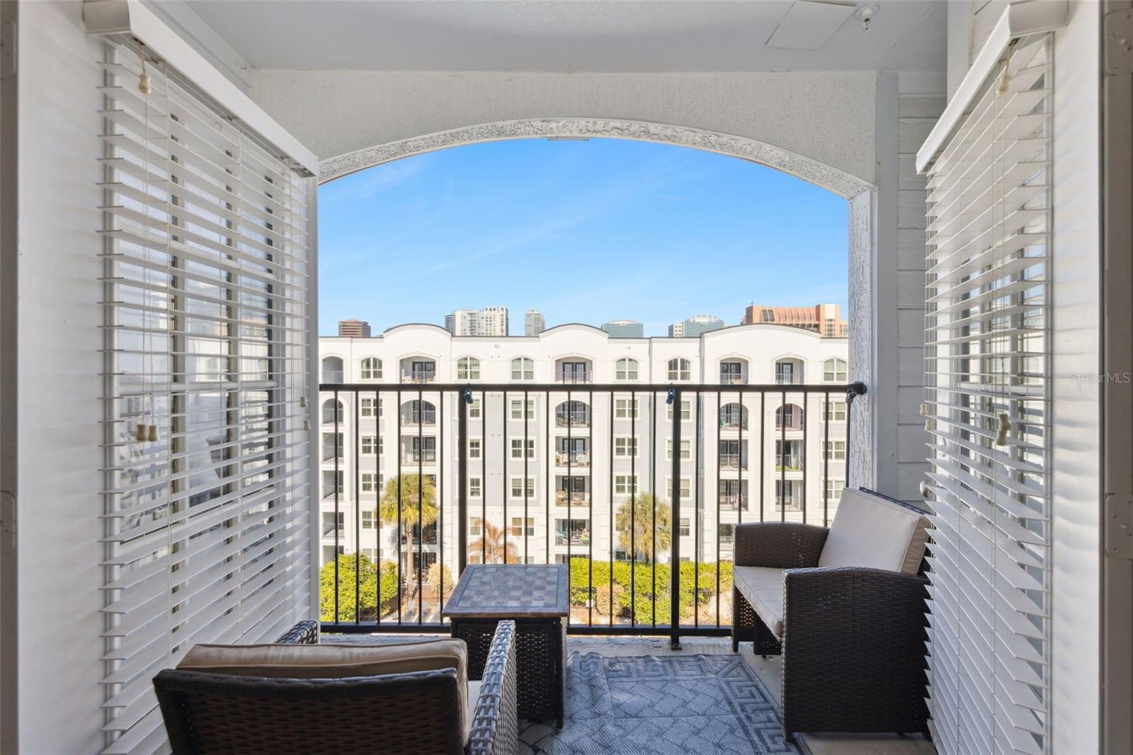 204 E SOUTH STREET 6058