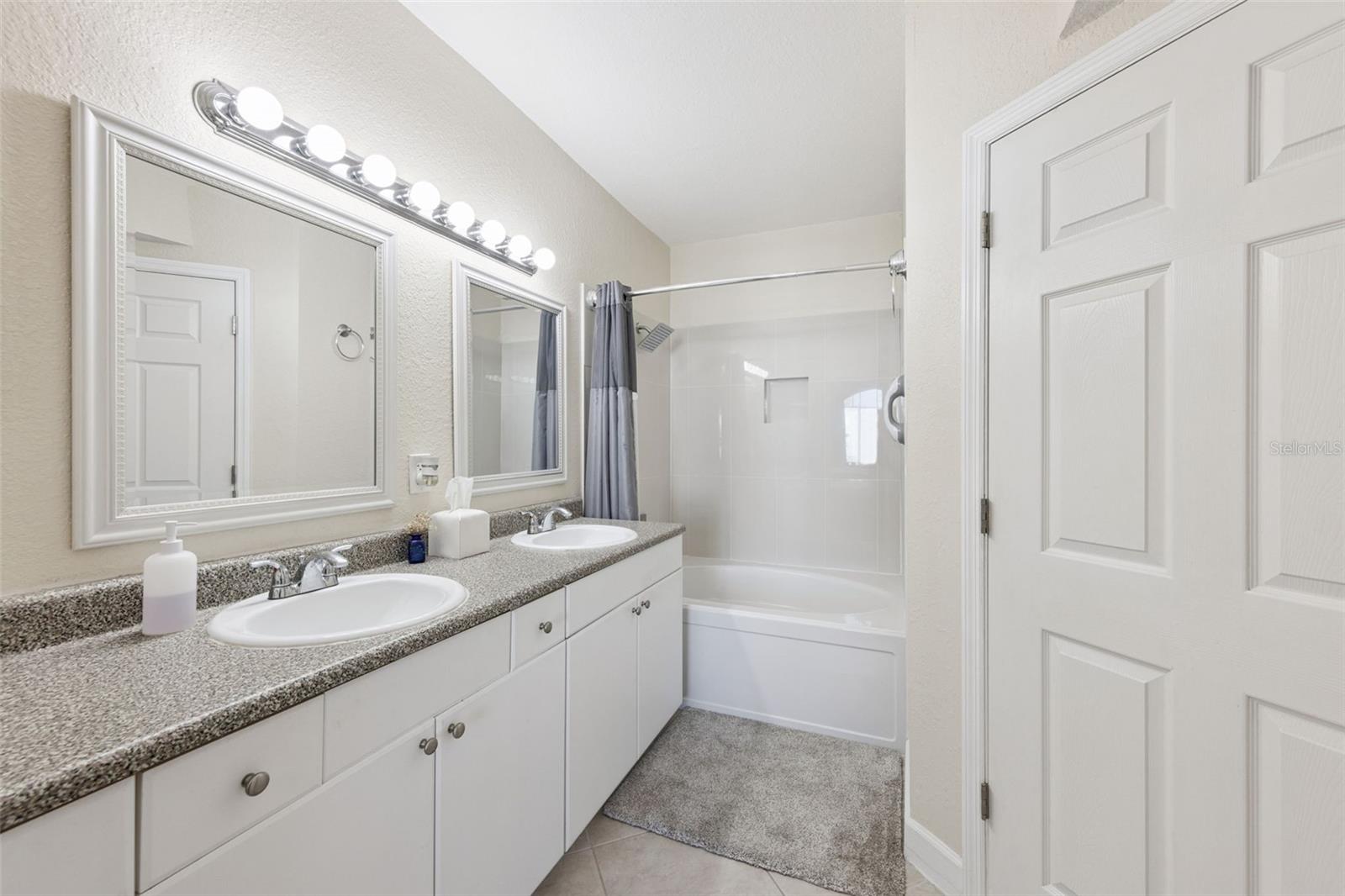 GRANDE DOWNTOWN ORLANDO - Residential