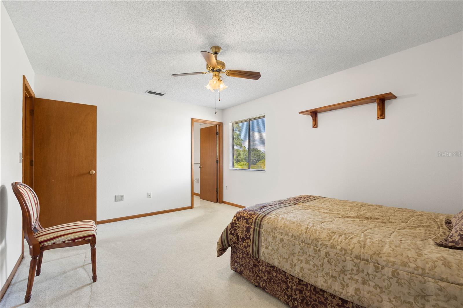 CEDAR CREEK - Residential