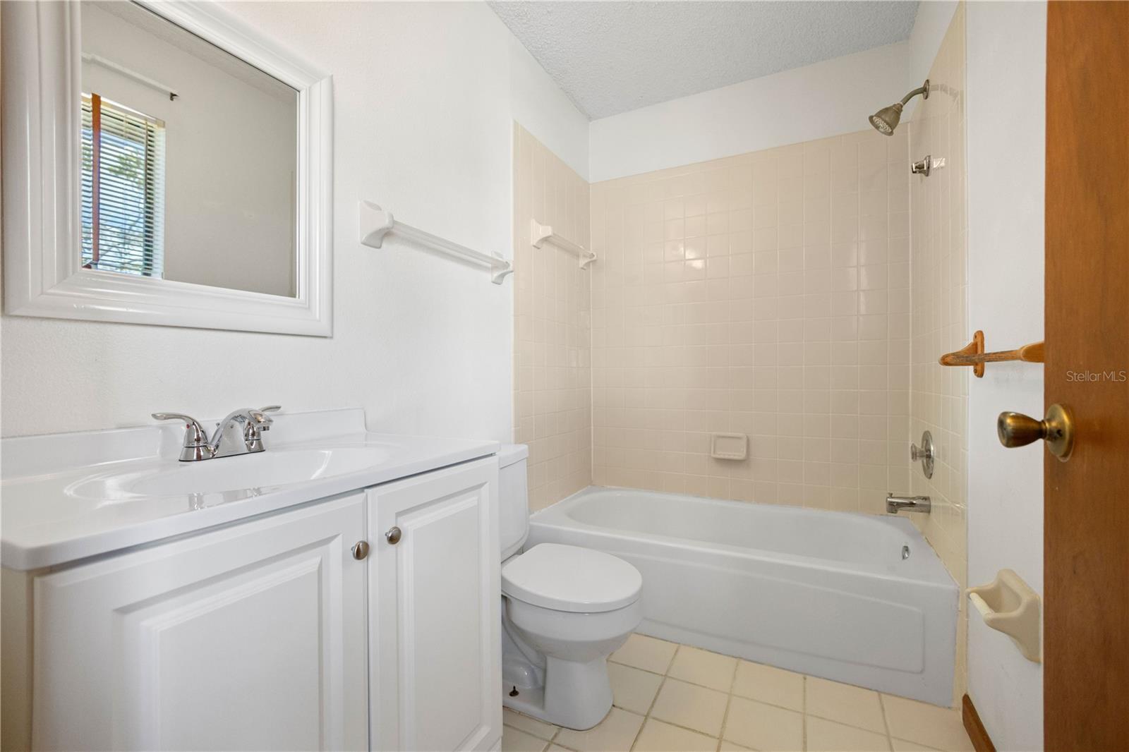 CEDAR CREEK - Residential