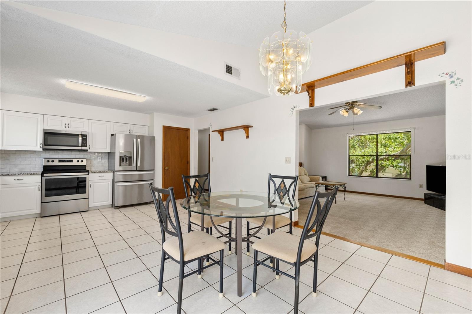 CEDAR CREEK - Residential