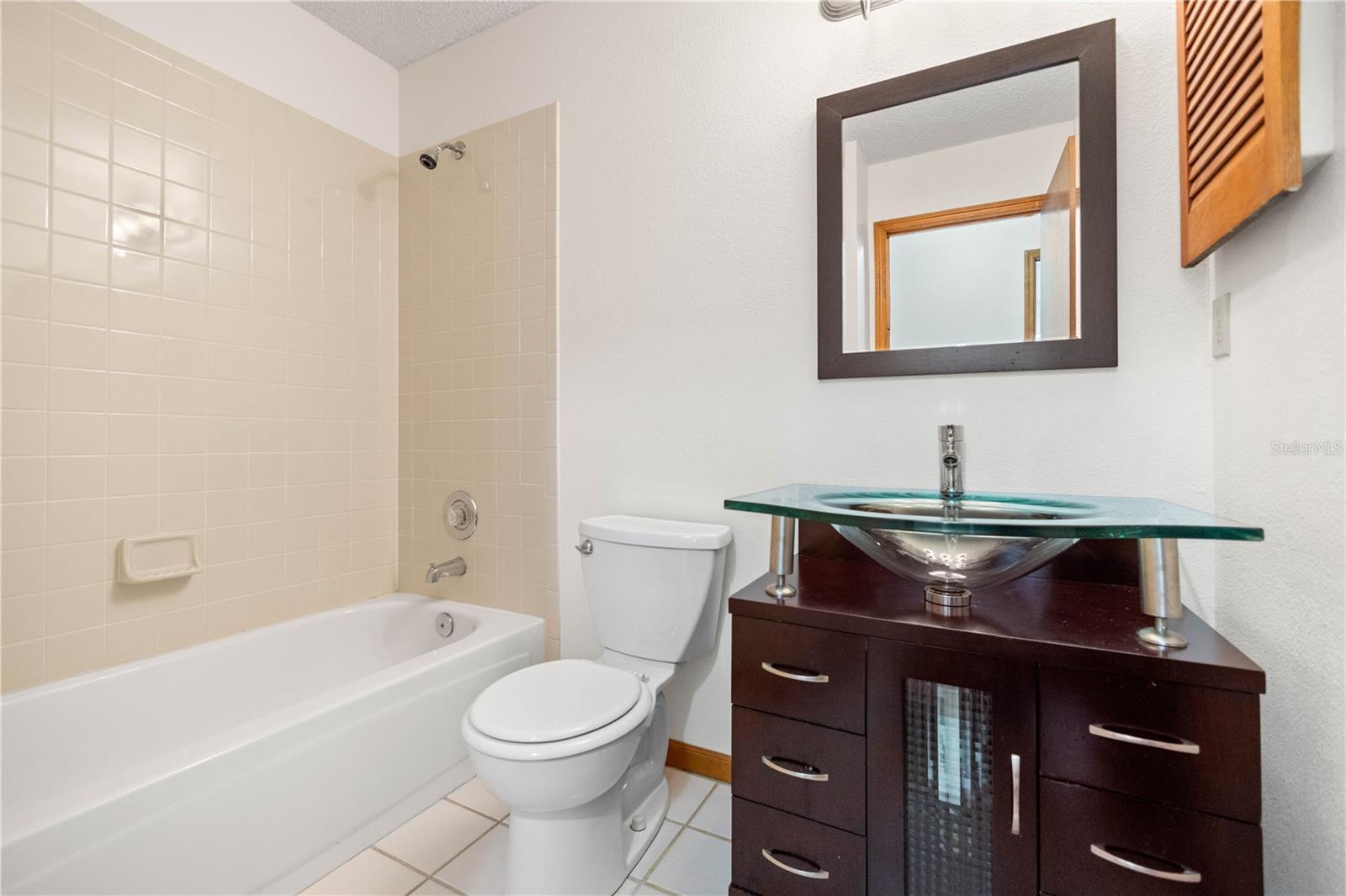 CEDAR CREEK - Residential