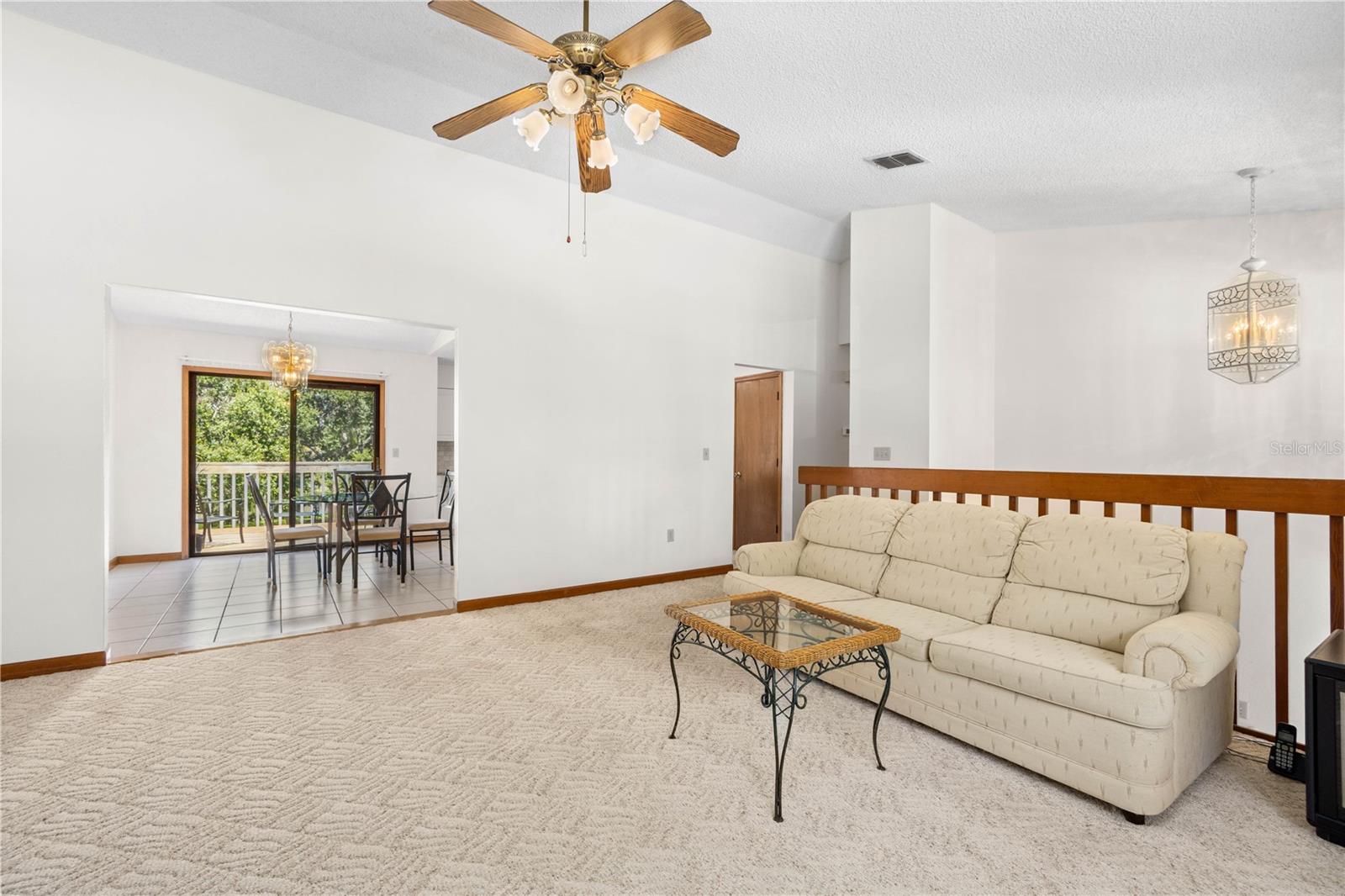 CEDAR CREEK - Residential