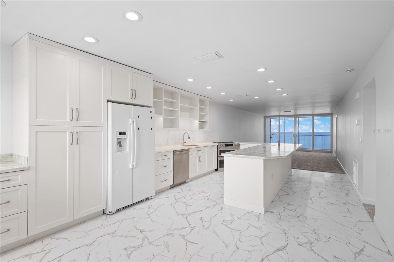 GULF HORIZONS - Residential