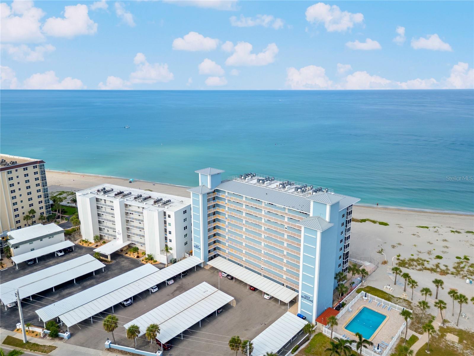 GULF HORIZONS - Residential