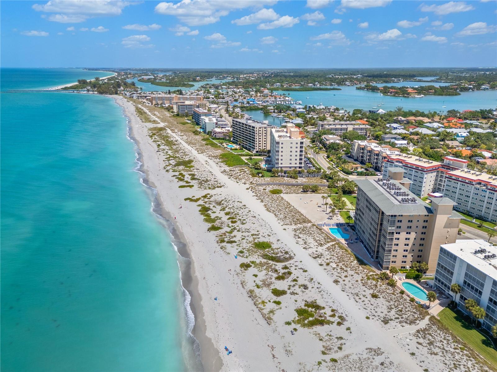 GULF HORIZONS - Residential