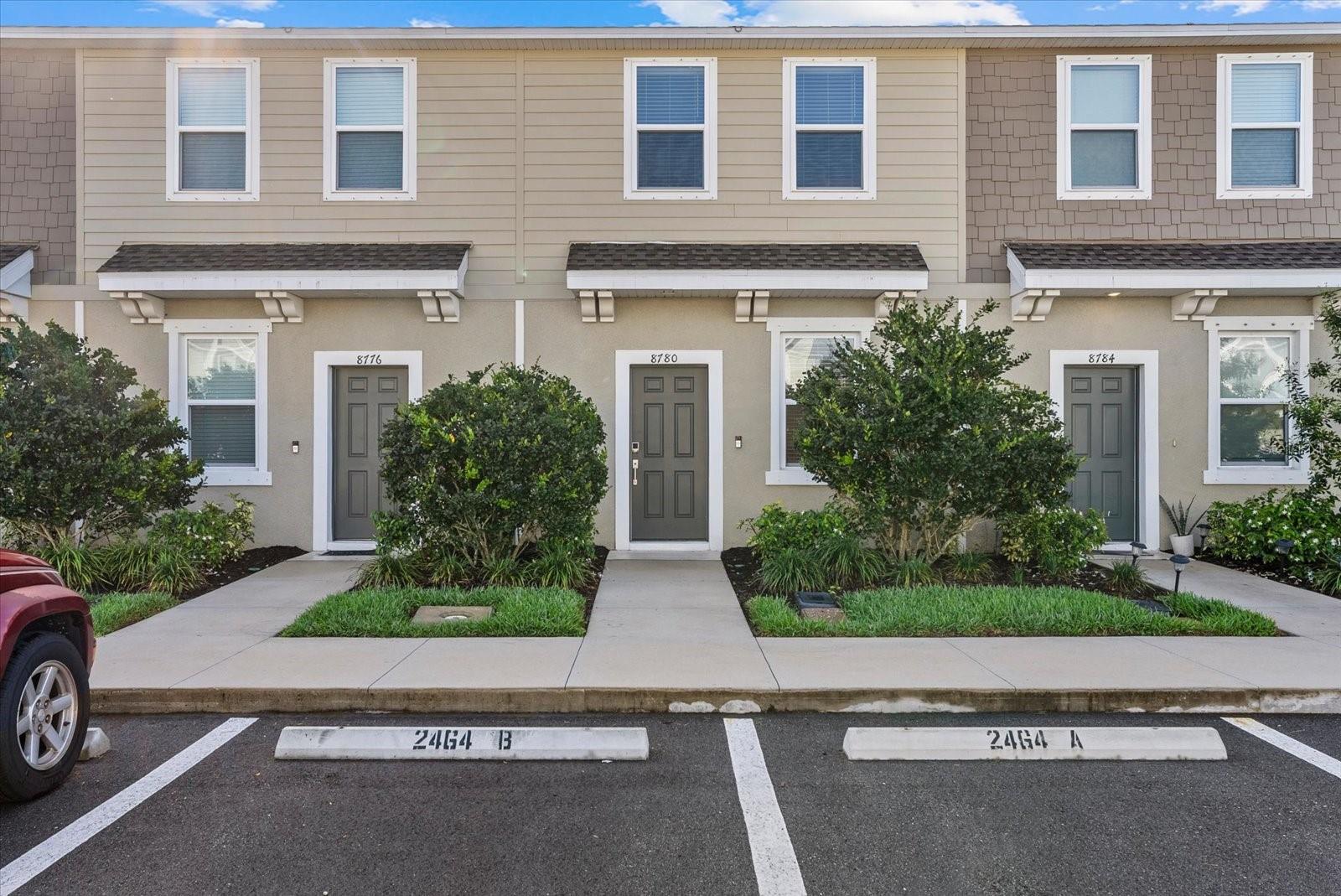 SKYE RANCH NBRHD 2 TWNHMS NORT - Residential