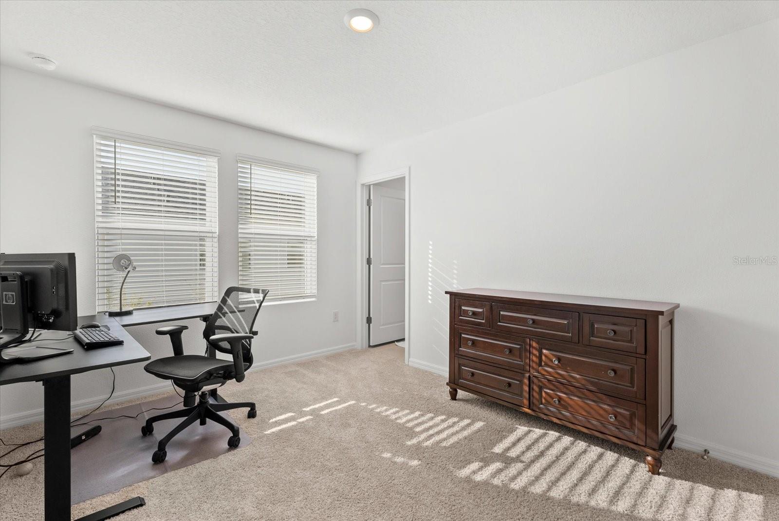 SKYE RANCH NBRHD 2 TWNHMS NORT - Residential