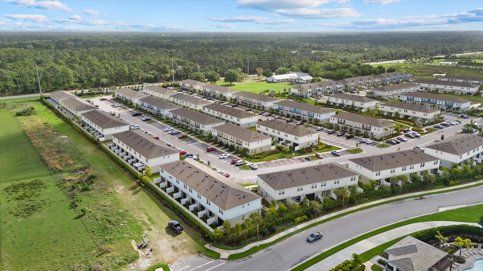 SKYE RANCH NBRHD 2 TWNHMS NORT - Residential