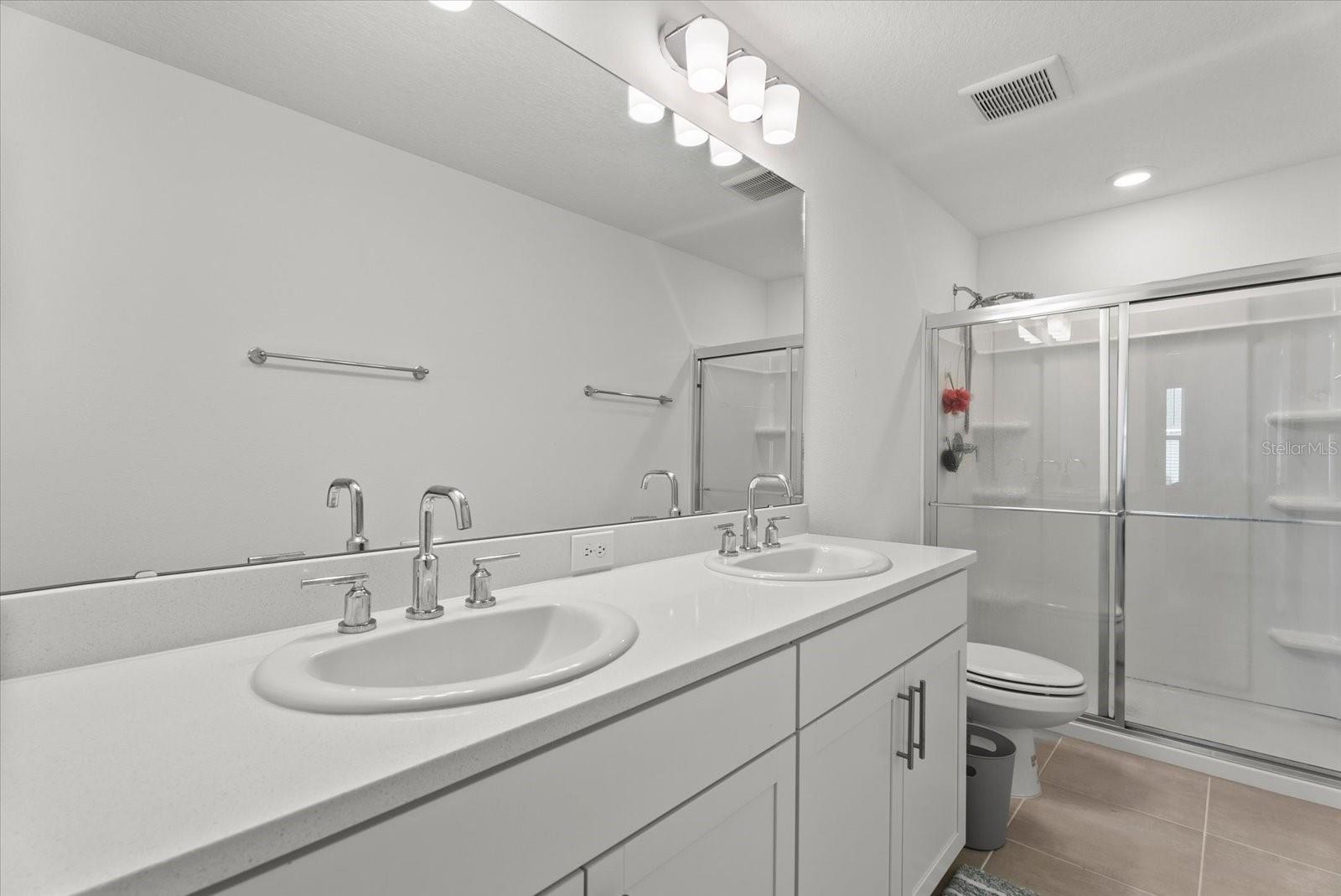 SKYE RANCH NBRHD 2 TWNHMS NORT - Residential