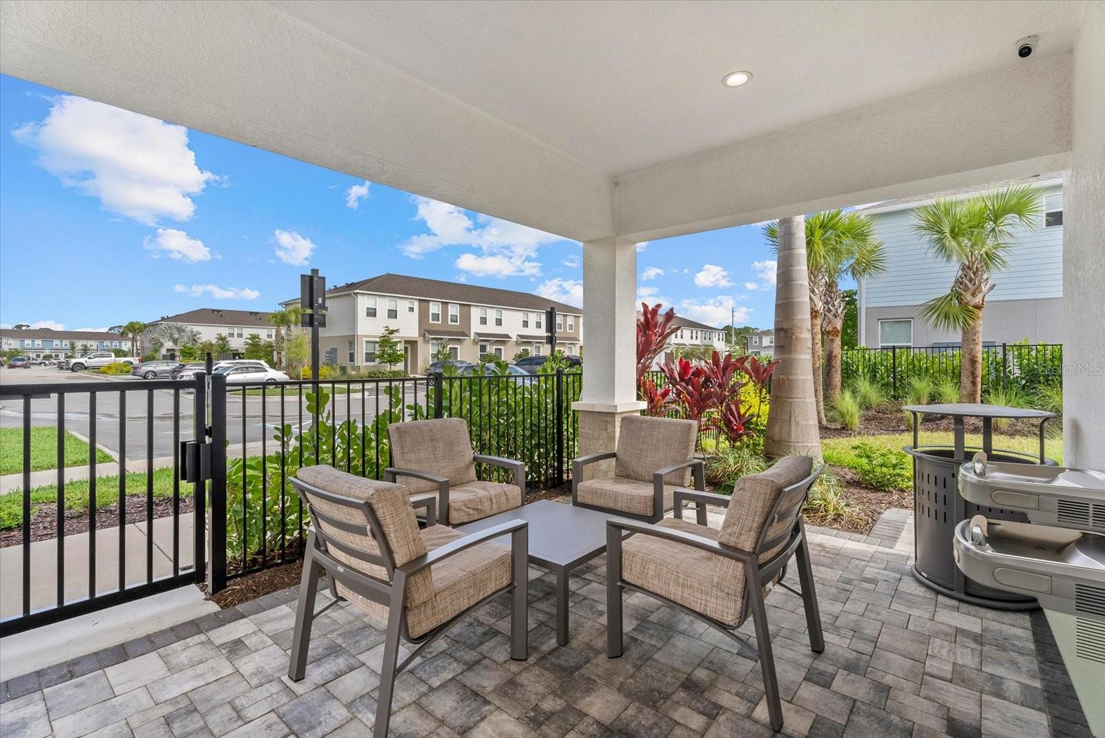 SKYE RANCH NBRHD 2 TWNHMS NORT - Residential