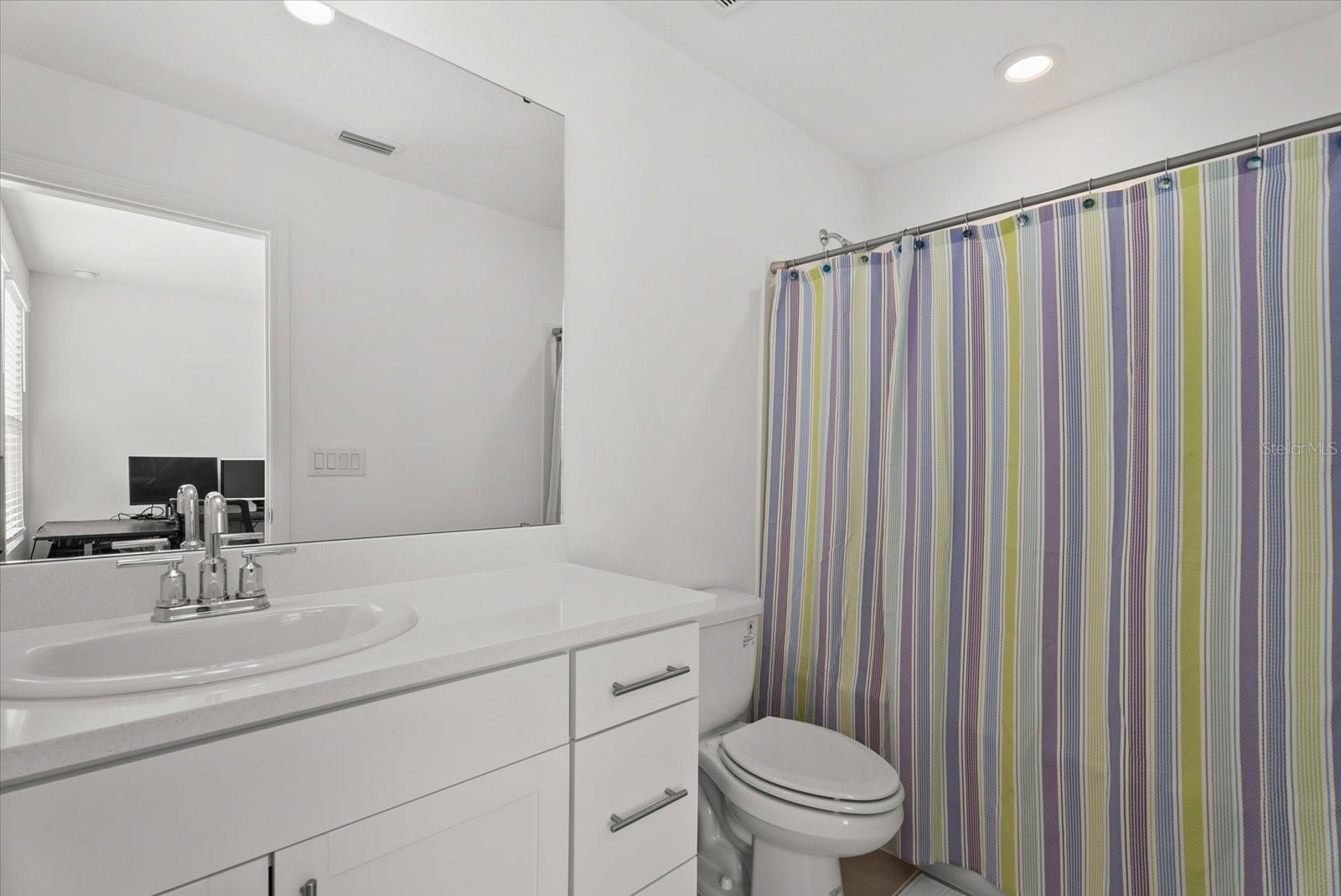 SKYE RANCH NBRHD 2 TWNHMS NORT - Residential