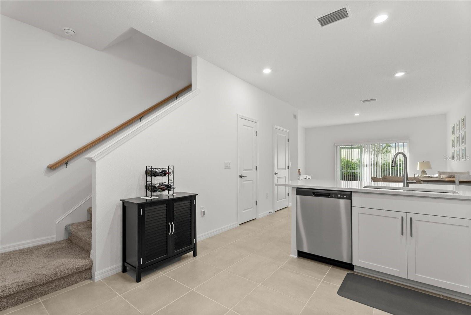 SKYE RANCH NBRHD 2 TWNHMS NORT - Residential