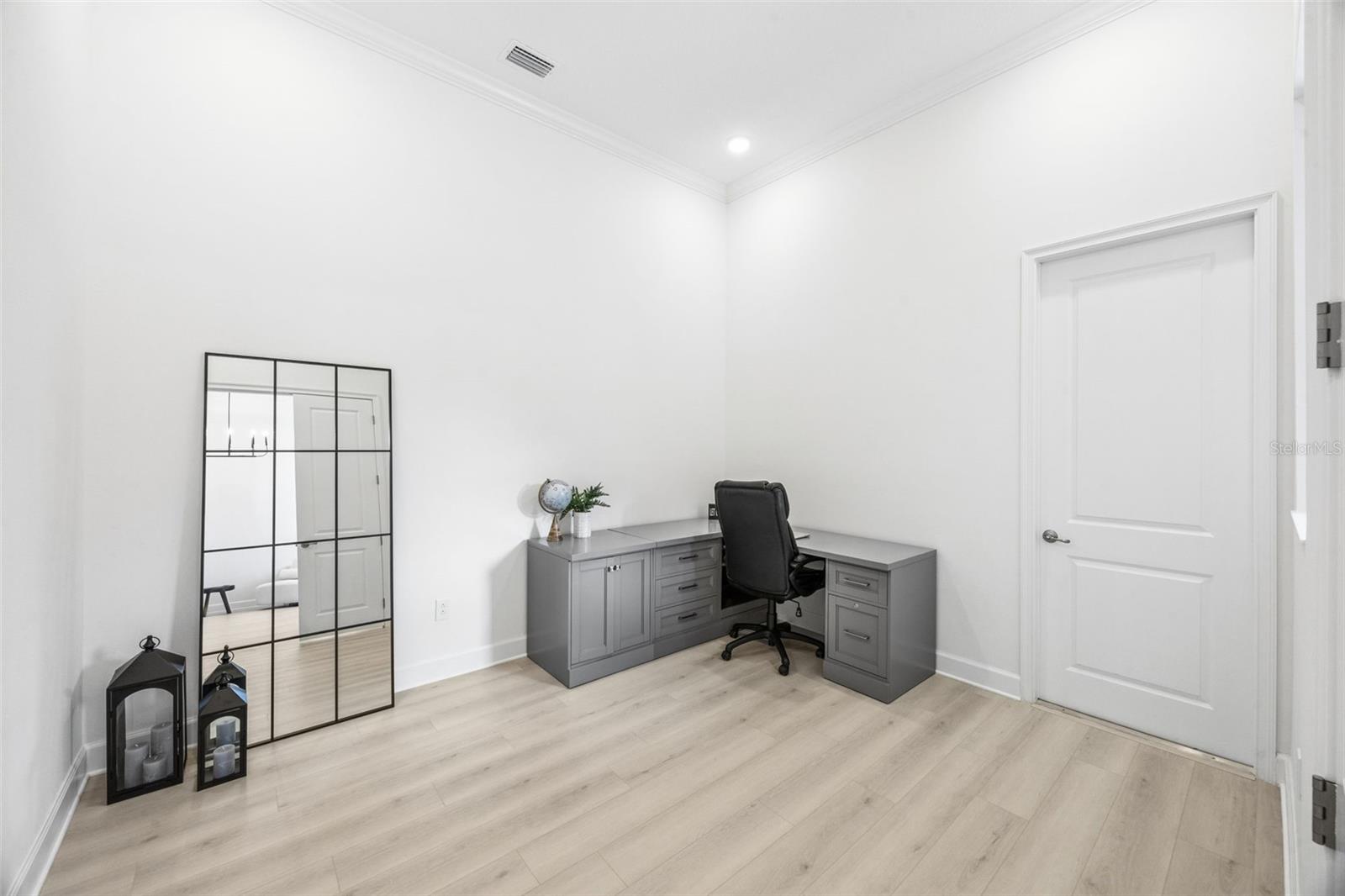 AVALON RDG - Residential