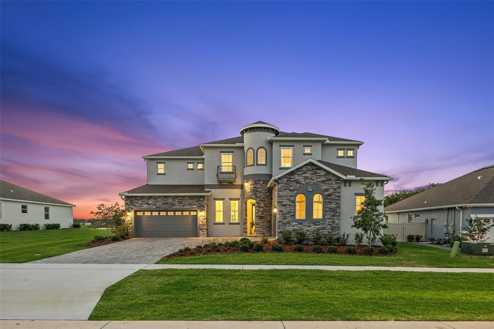 AVALON RDG - Residential
