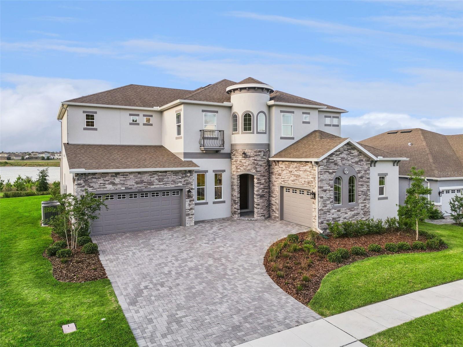 AVALON RDG - Residential