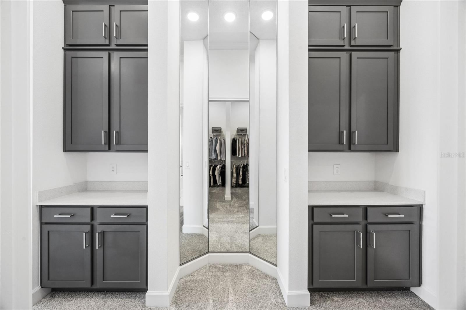AVALON RDG - Residential