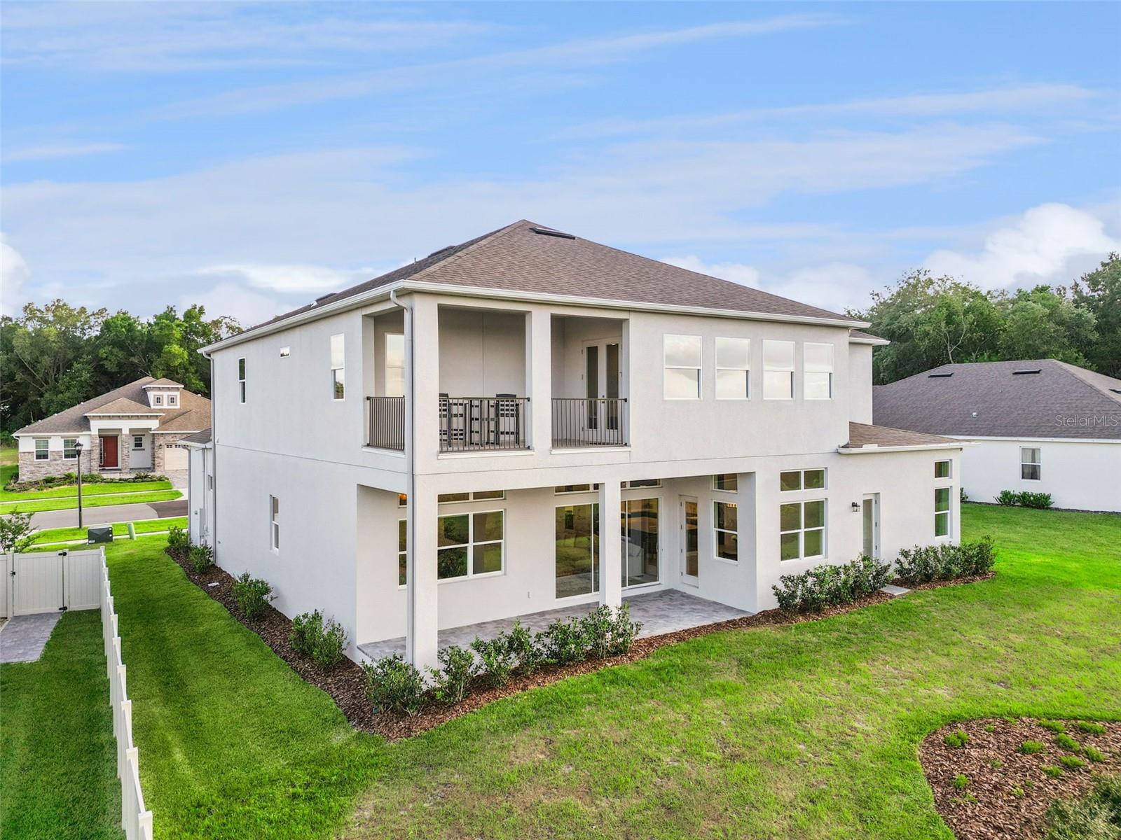 AVALON RDG - Residential