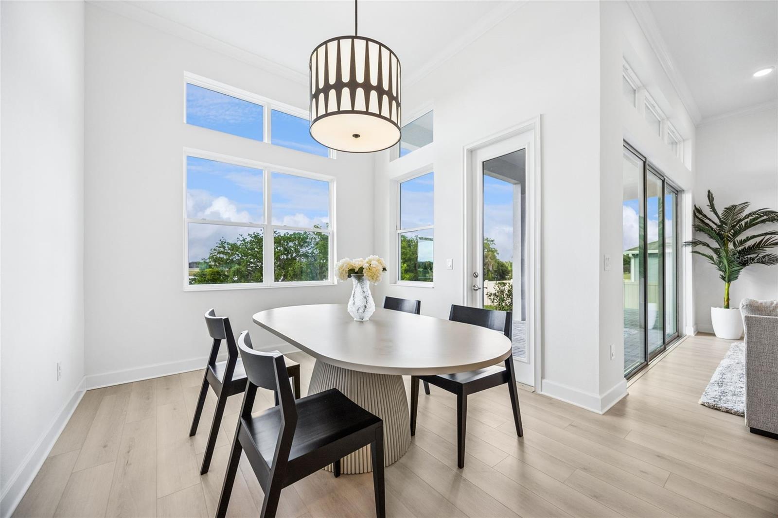 AVALON RDG - Residential