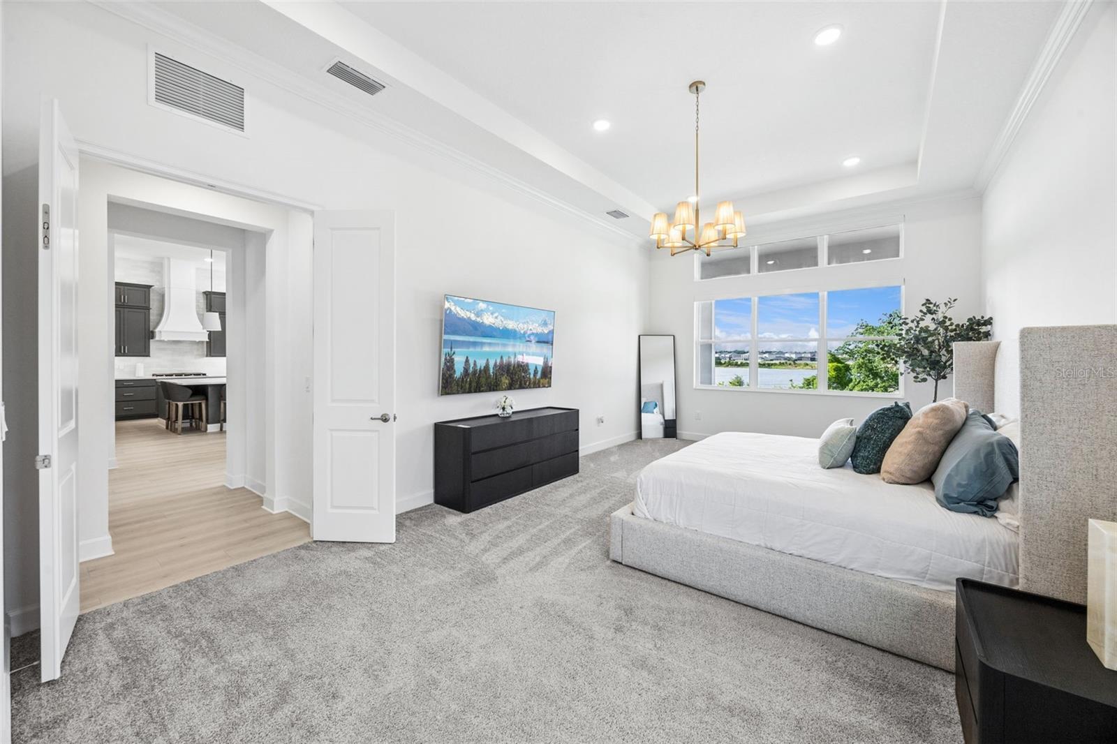 AVALON RDG - Residential