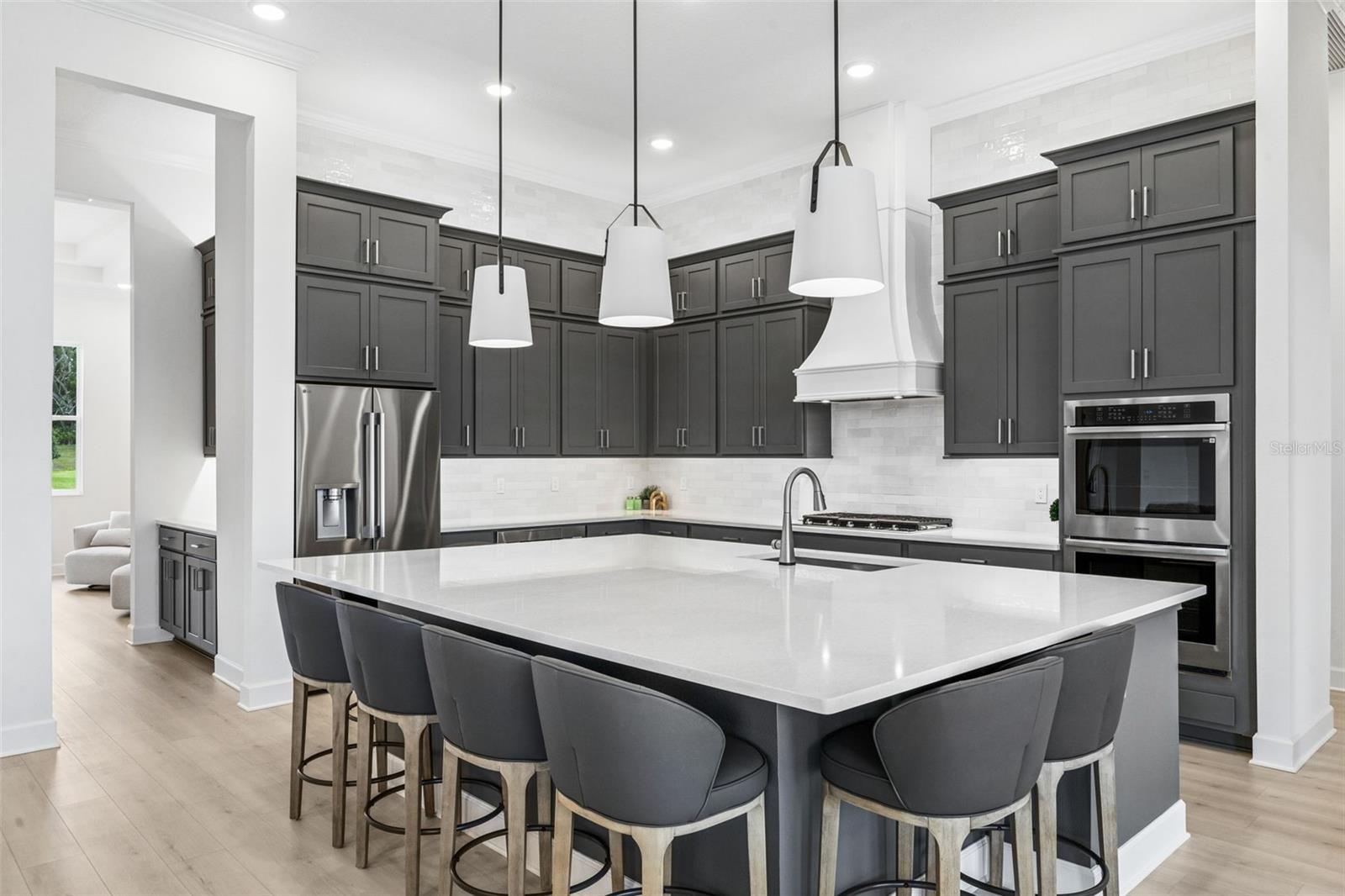 AVALON RDG - Residential