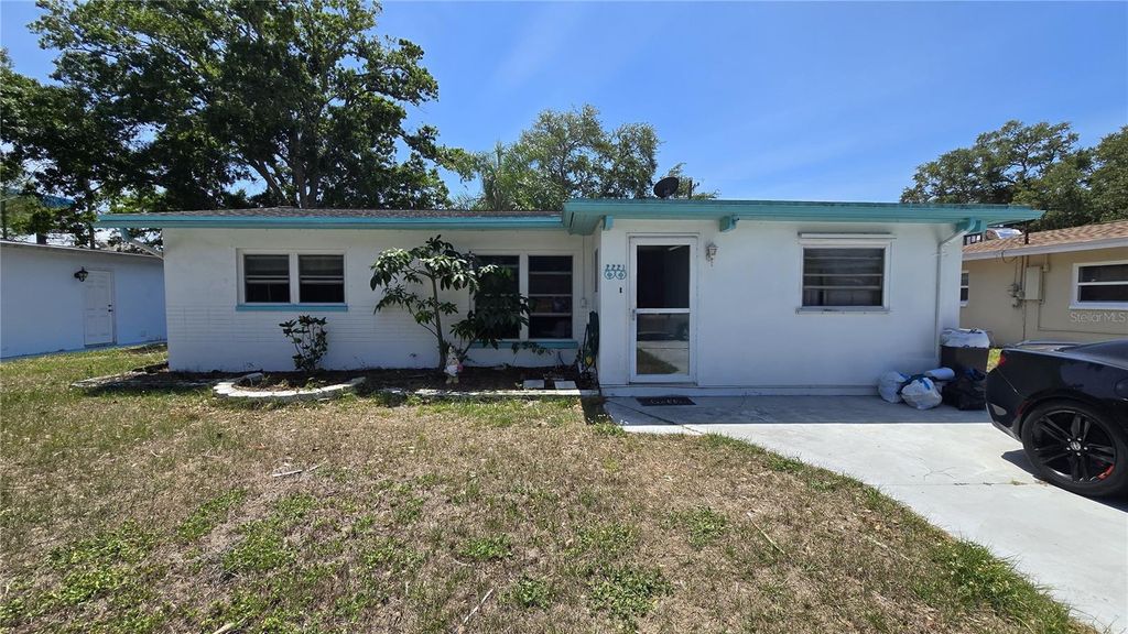 Photo of 2221 Euclid Circle S, Clearwater, FL 33764 (MLS # TB8488340)