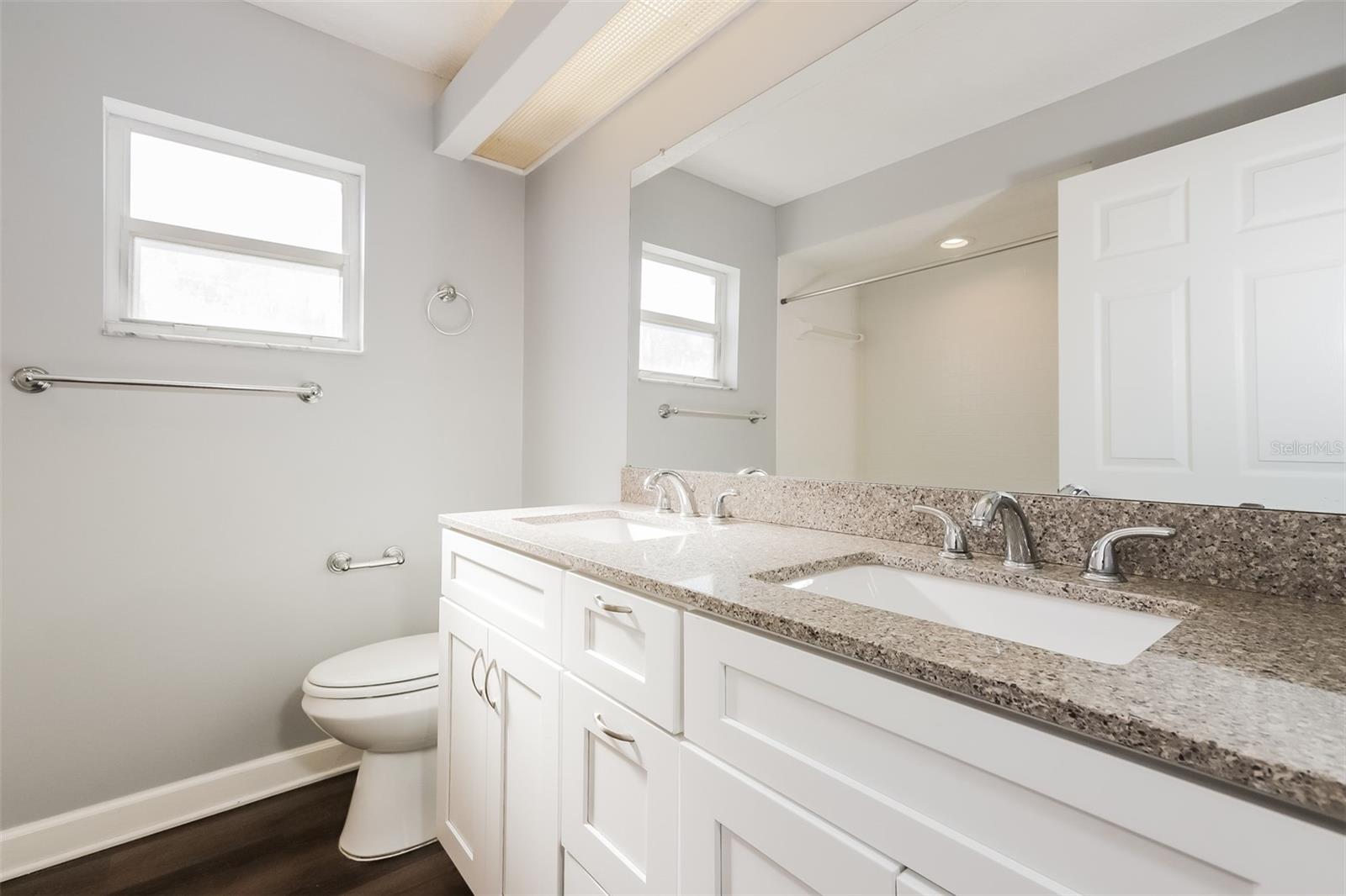 ISLAND WALK EAST ADD - Residential