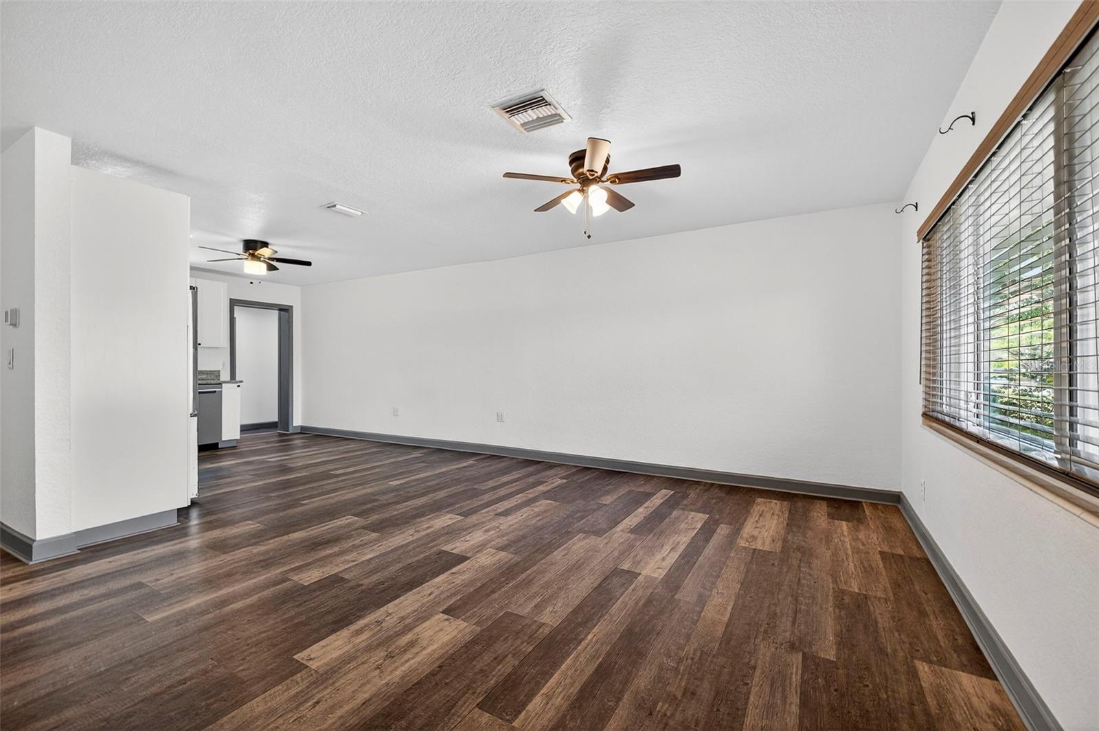 MONTICELLO PARK - Residential