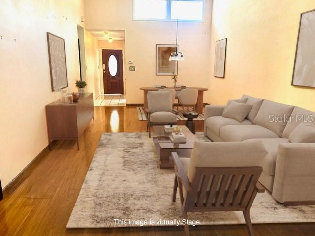 1028 SHERRYWOOD COURT