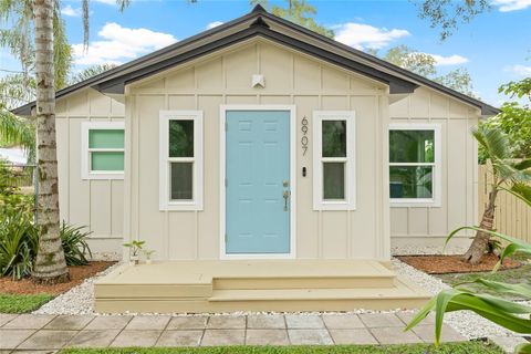 Photo of 6907 20th Street, Tampa, FL 33610 (MLS # TB8497125)