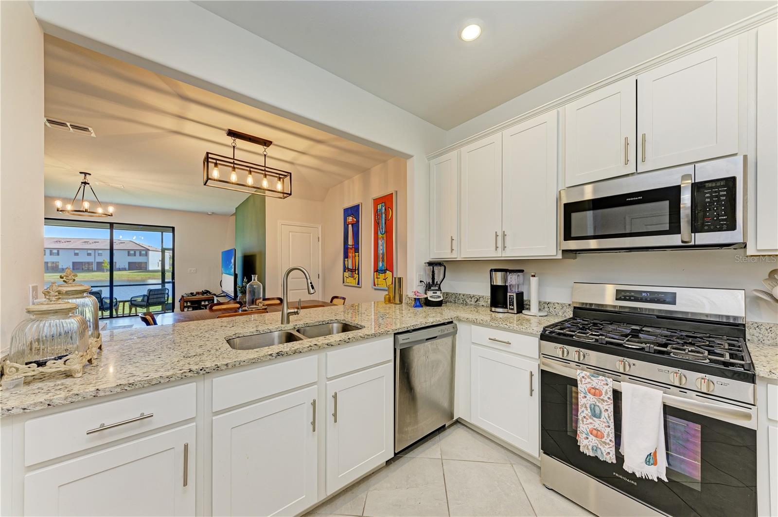 LORRAINE LAKES PH IIA - Residential Lease