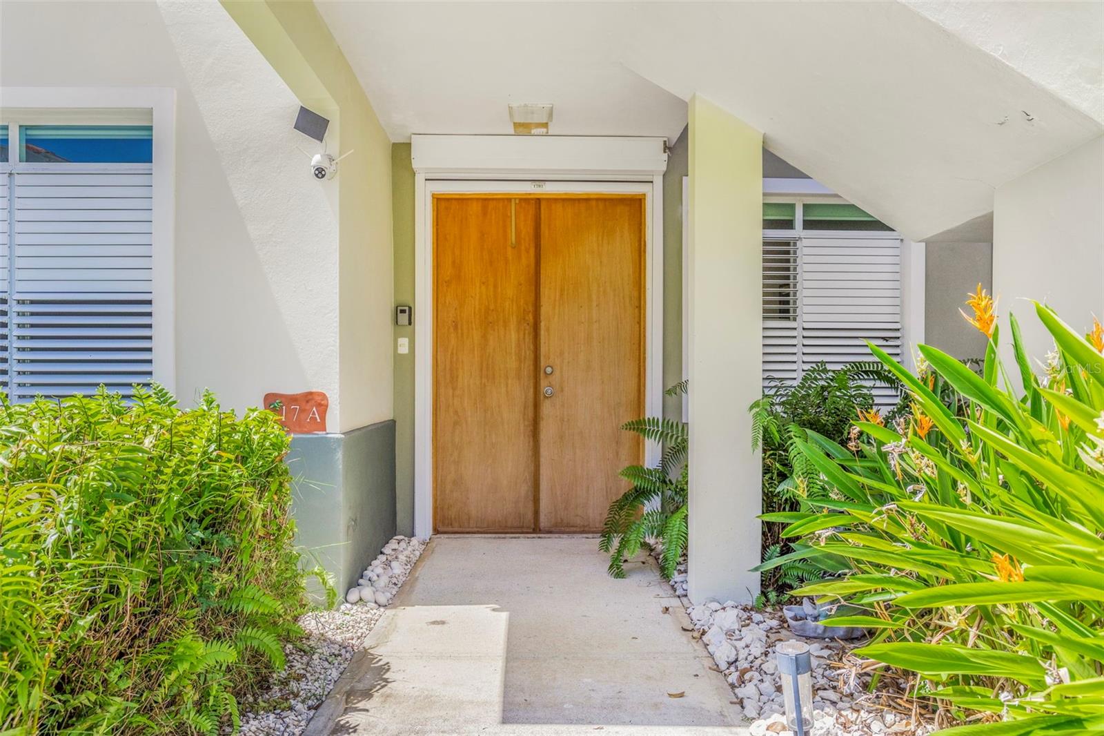 180 PALMAS DRIVE 17A