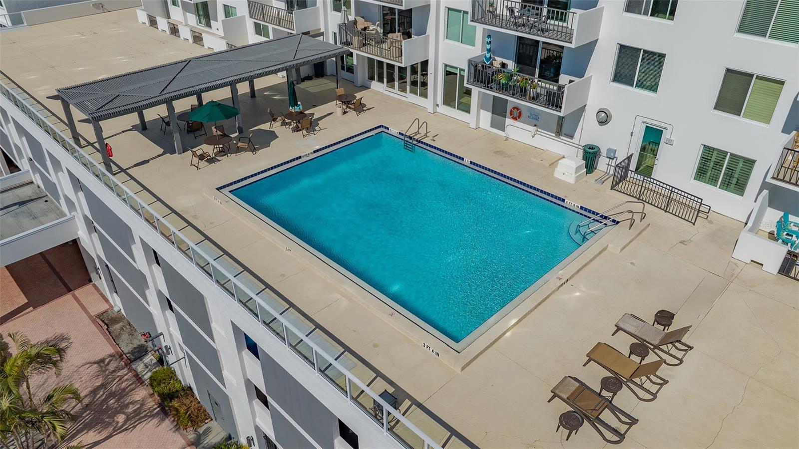 THE 101 CONDOMINIUM - Residential