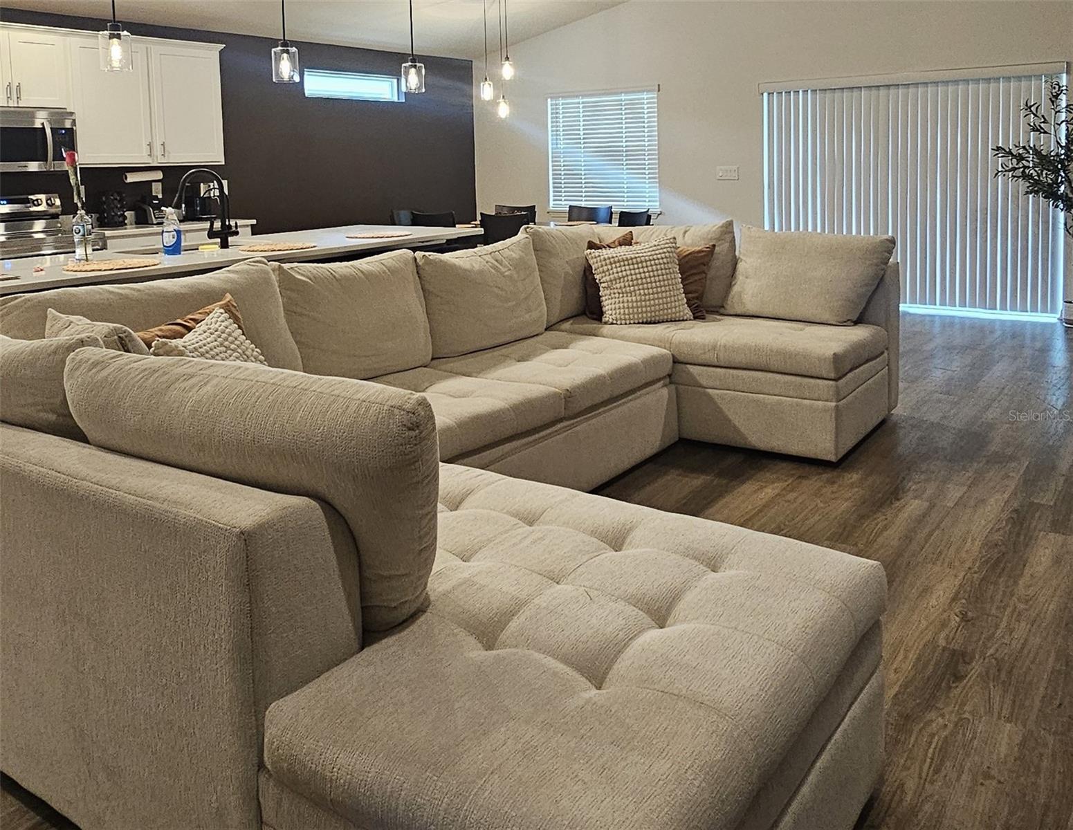 VILLAMAR PH 6 & PH 6D - Residential Lease